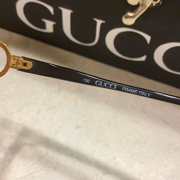 GUCCI Eyeglasses/ Farmes - Picture 5 of 12